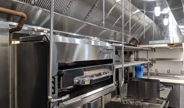 Receive Indiana Kitchen Fire Suppression services from Bradley Fire & Environmental Services image shows kitchen hood system